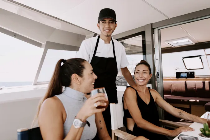 Paseo al Atardecer en Cabo - Experiencia en Catamarán Platinum